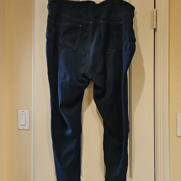 Celebrity Pink super stretchy petite Mid rise skinny blue jeans Size 20p - Picture 6 of 11